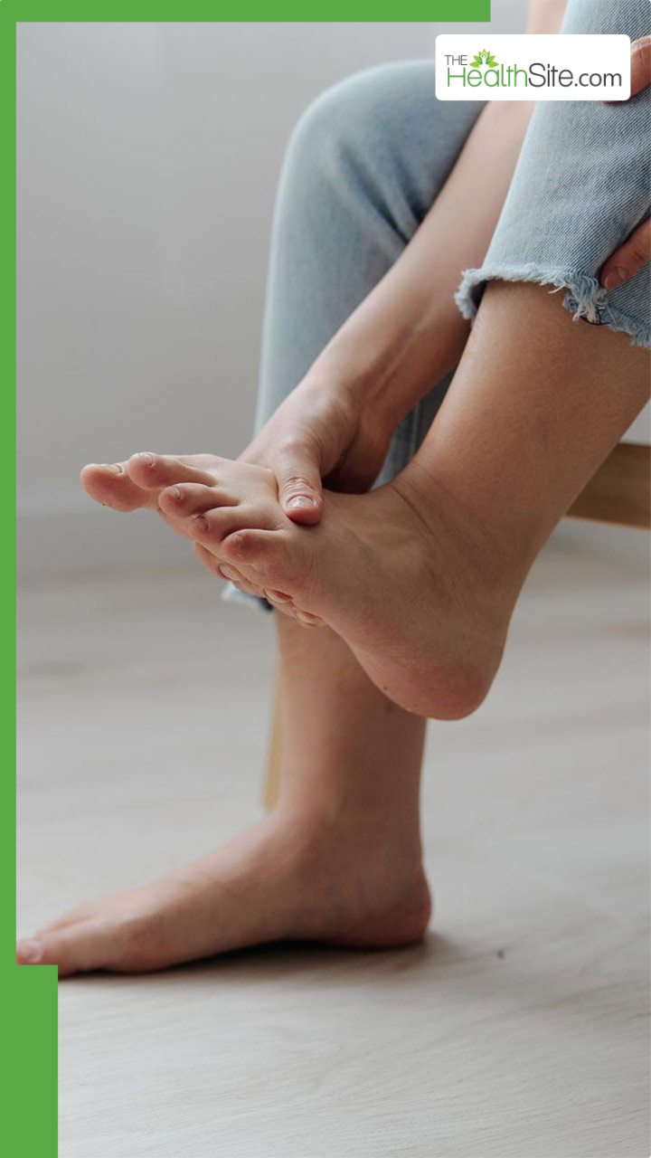 पैरों में दिखने वाले ये लक्षण होते हैं गंभीर बीमारी का संकेत