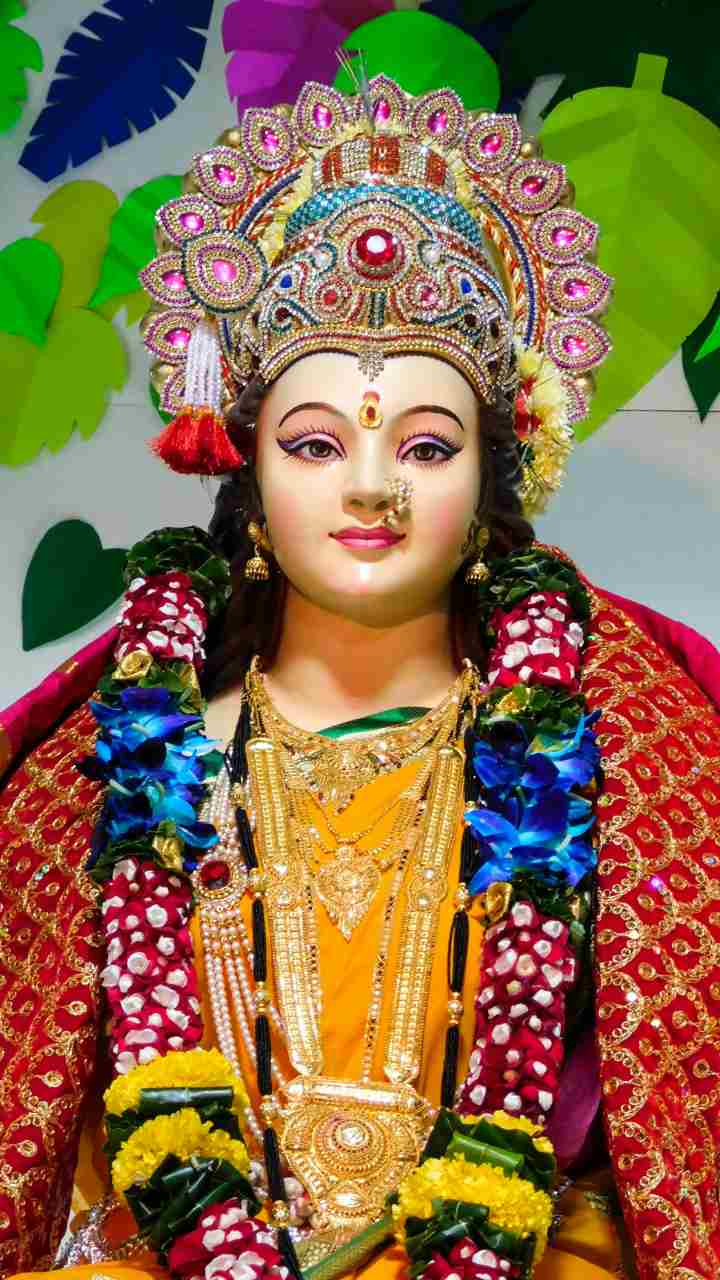 ऑफिस और भागदौड़ के बीच नवरात्री व्रत रखने वालों के लिए 9 हेल्दी टिप्स