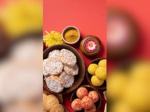 Healthy Eating: 5 Secrets From Rujuta Diwekar On Festive Season Diet