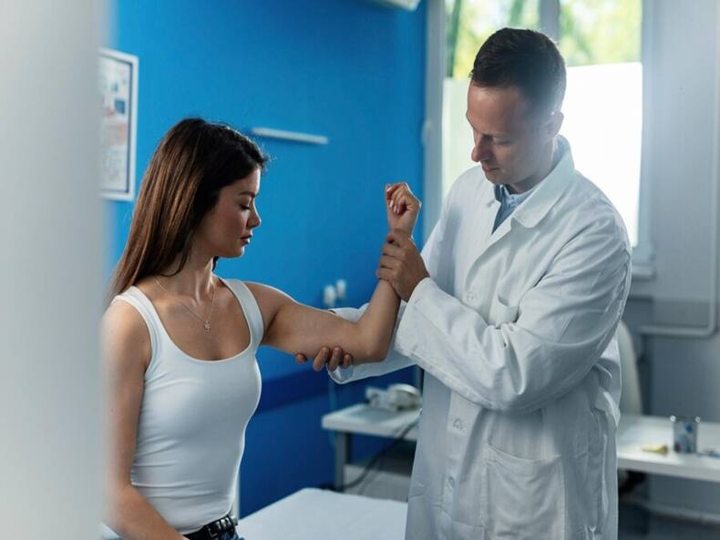 6 Things Working Professionals Must Know About Arm And Wrist Pain