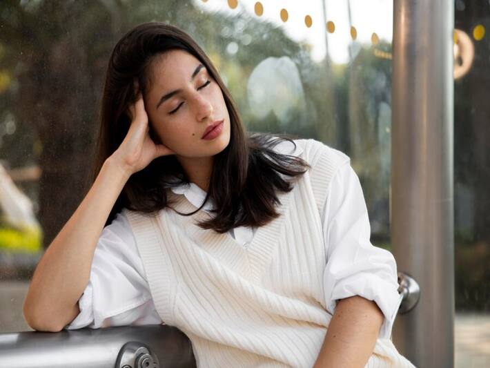 10 Classic Signs And Symptoms Of Menopause That Most Women Experience