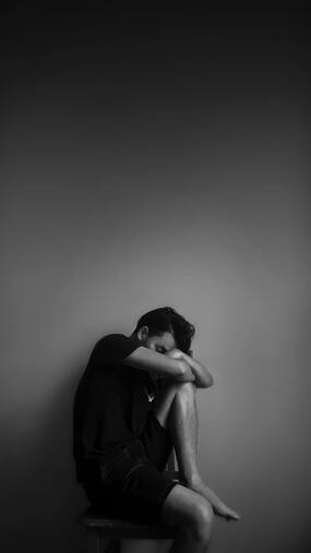 World Mental Health Day: Note The 8 Physical Signs Of Stress, Says WHO