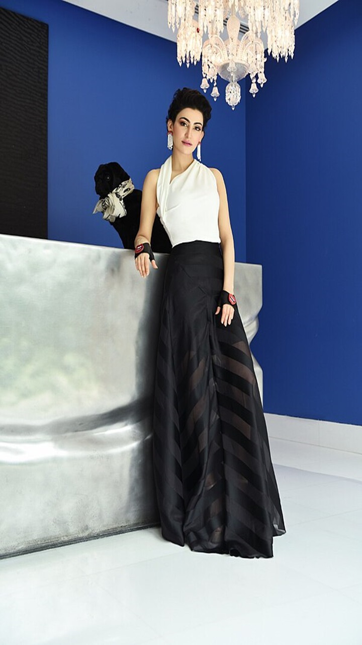 8 Secrets To Shalini Passi's Glowing Skin: Here's A Glimpse At What She Eats In A Day