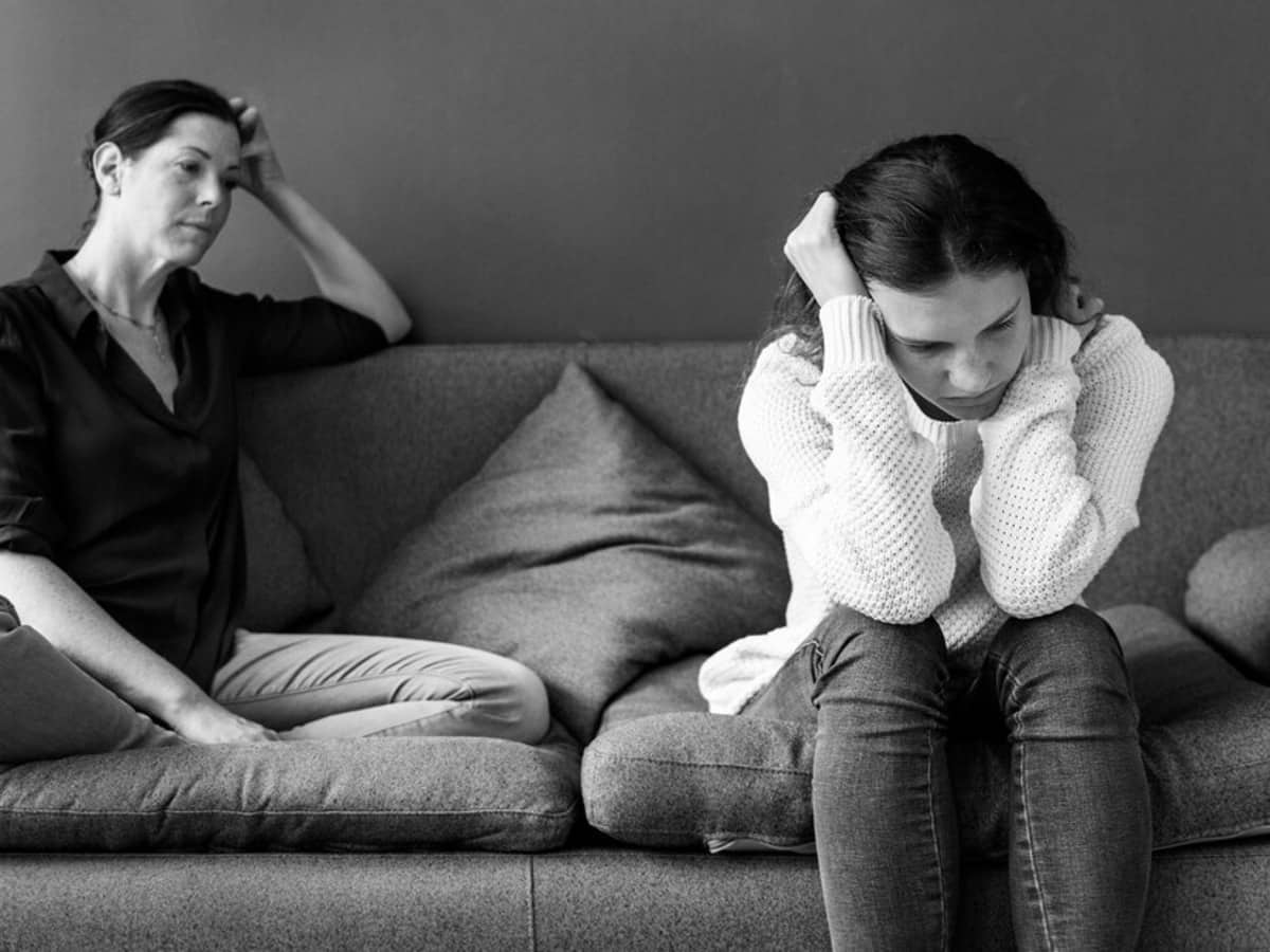 Trauma victim, Childhood trauma, mental trauma, trauma therapy, trauma healing, trauma and cognitive function, trauma and physical health, trauma and mental well-being, trauma care and management