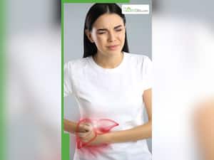 लिवर को खराब होने से बचाते हैं ये 8 फल