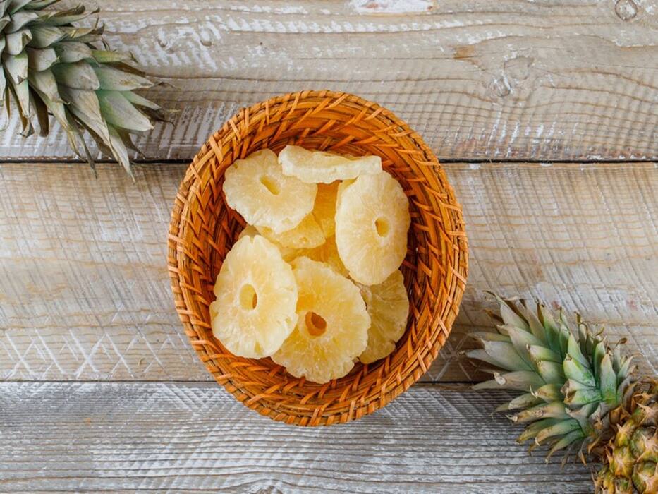 Symptoms Of Low Blood Sugar At Night: 5 Dry Fruits You Can Snack On To Maintain Glucose Balance