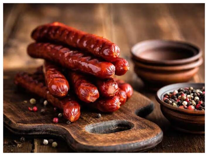 हड्डियों से विटामिन डी चूस लेती हैं ये 5 टेस्टी चीजें, मांसपेशियों में