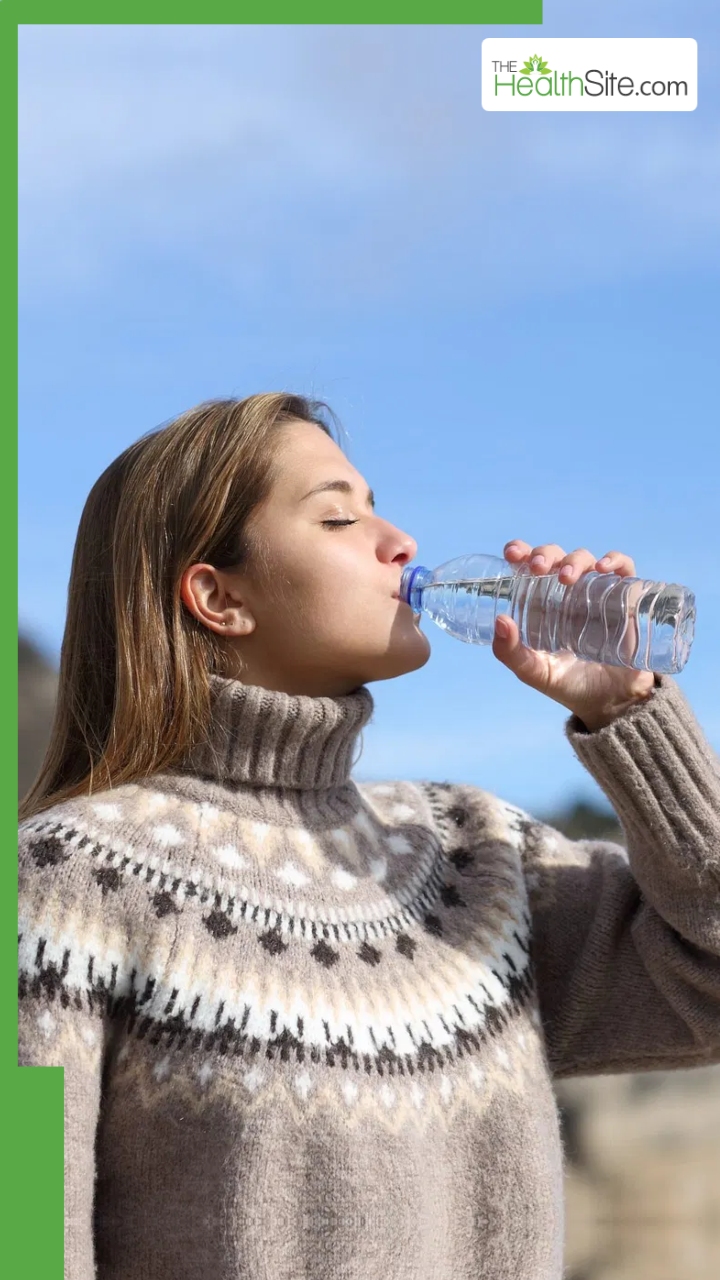 सर्दियों में पानी की कमी दूर करेंगे ये 8 हेल्दी ड्रिंक्स