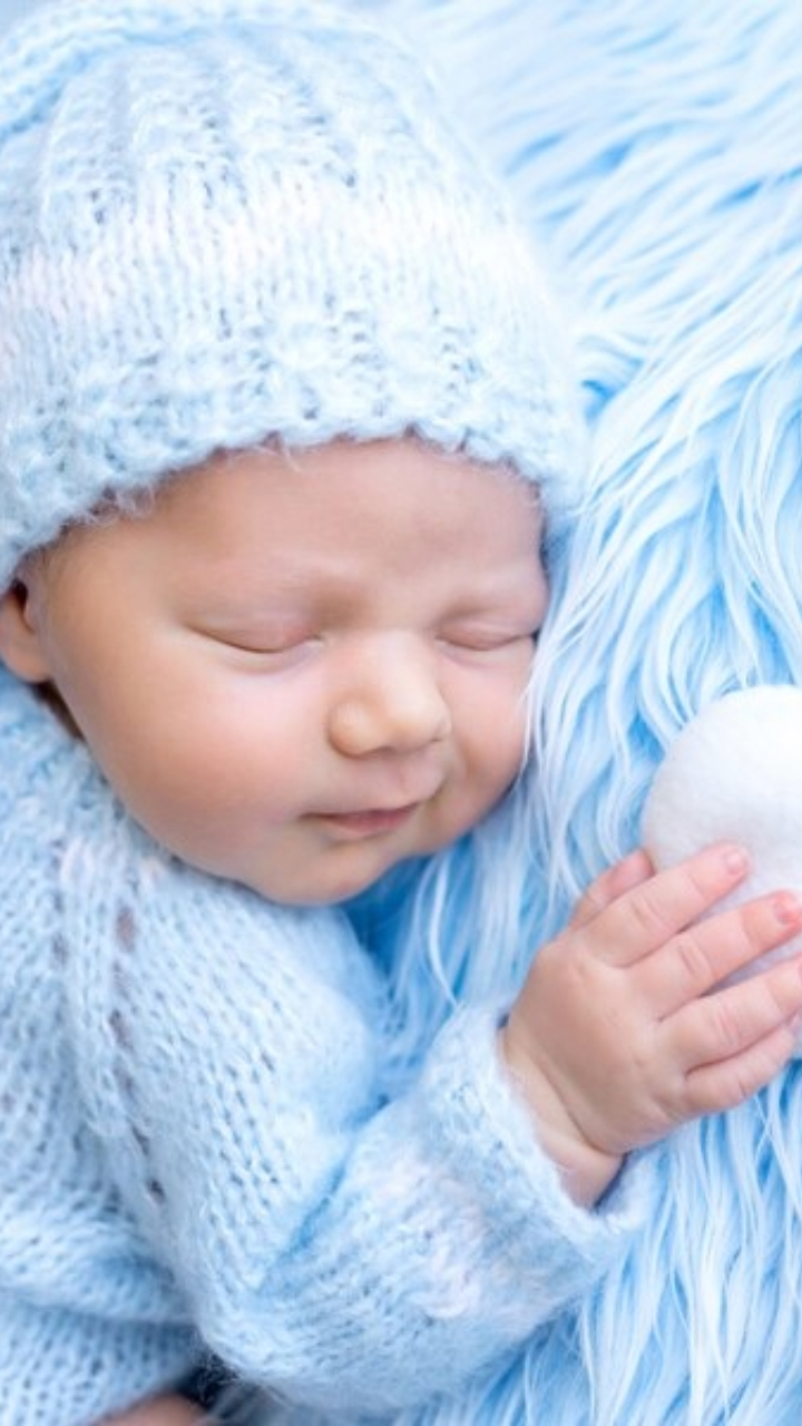 9 Indian Baby Names For Boys Born In Winter Season