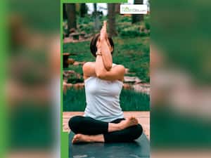 चमकदार चेहरा पाने के लिए रोज सुबह करें ये 8 योगासन