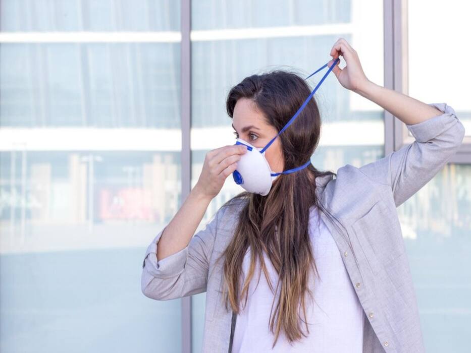 Link Between Air Pollution Risk And Pregnancy: 4 Myths And Facts A Doctor Wants You To Know