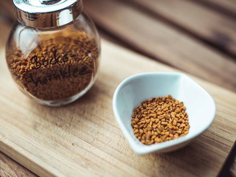 5 Best Home Remedies For Hair Growth