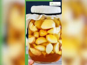 लहसुन को शहद में डुबोकर खाने के 8 फायदे