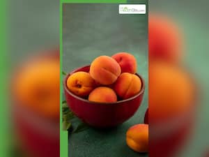 बादाम और किशमिश  से भी ज्यादा फायदेमंद होता है ये ड्राई फ्रूट हड्डियां होती हैं लोहे जैसी मजबूत