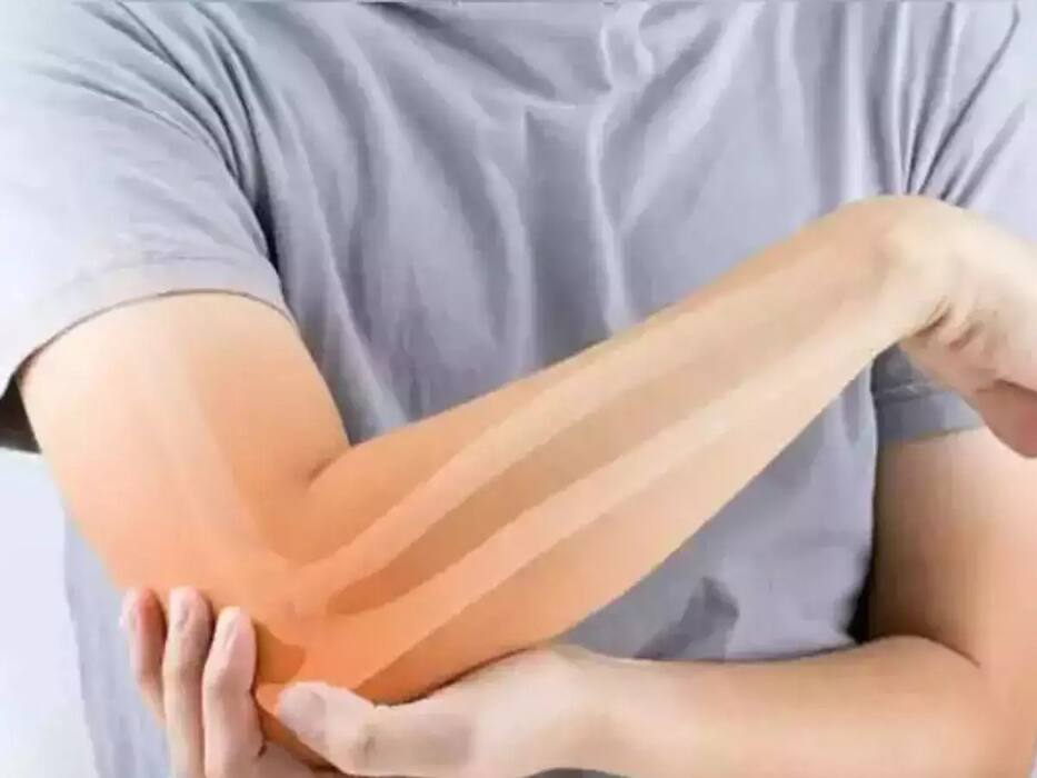 हड्डियों में कैंसर के ये 5 संकेत जिन्हें गलती से भी नहीं करना चाहिए इग्नोर, बाद में बन सकते हैं जानलेवा