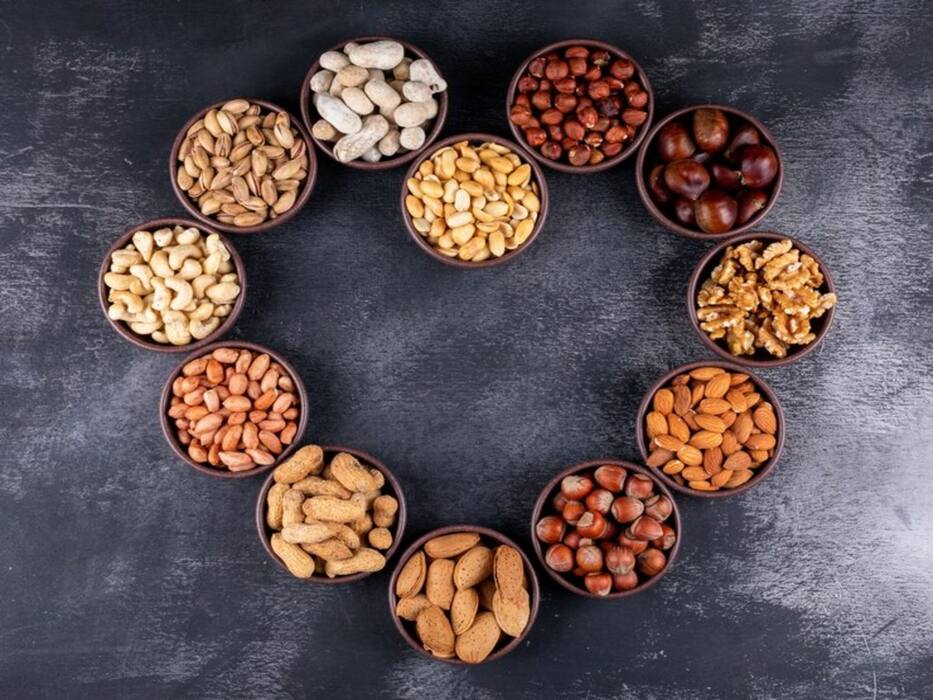 These 9 Nuts And Seeds Are A Must For Couples Trying To Conceive