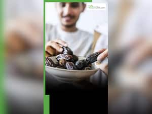 रोज 1 खजूर खाने से मिलते हैं ये 10 फायदे
