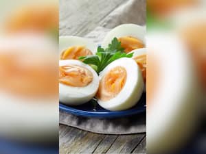 सर्दियों में अंडा खाने के 8 जबरदस्त फायदे