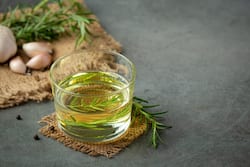 Rosemary Water For Belly Fat Loss: 8 Reasons Why You Should Drink This Elixir Every Day After Dinner