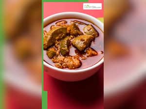 अचार खाना हमारे सेहत के लिए कितना हो सकता है फायदेमंद