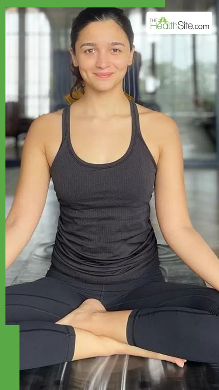 सर्दियों में पेट को साफ रखना है तो करें ये 7 योगासन