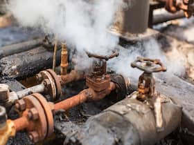 19 People Taken Ill After Gas Leak At Karwar Plant; Know The Side Effects Of Gas Inhalation 19 People Taken Ill After Gas Leak At Karwar Plant; Know The Side Effects Of Gas Inhalation