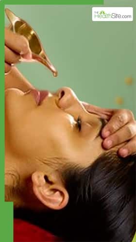 सोने से पहले नाक में घी डालने के 7 फायदे सोने से पहले नाक में घी डालने के 7 फायदे