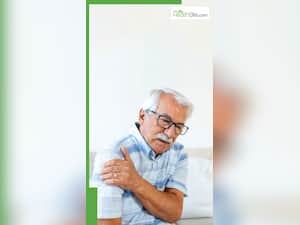 सर्दियों में क्यों बढ़ जाता है पुरानी चोट का दर्द?