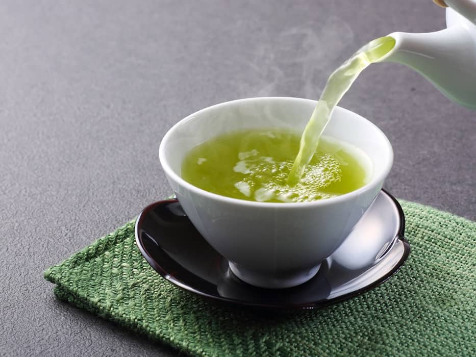 Start Your Day With These 5 Powerful Morning Drinks For Instant Energy Boost