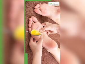 पैरों के तलवों पर घी लगाने से दूर होती हैं ये 7 समस्याएं