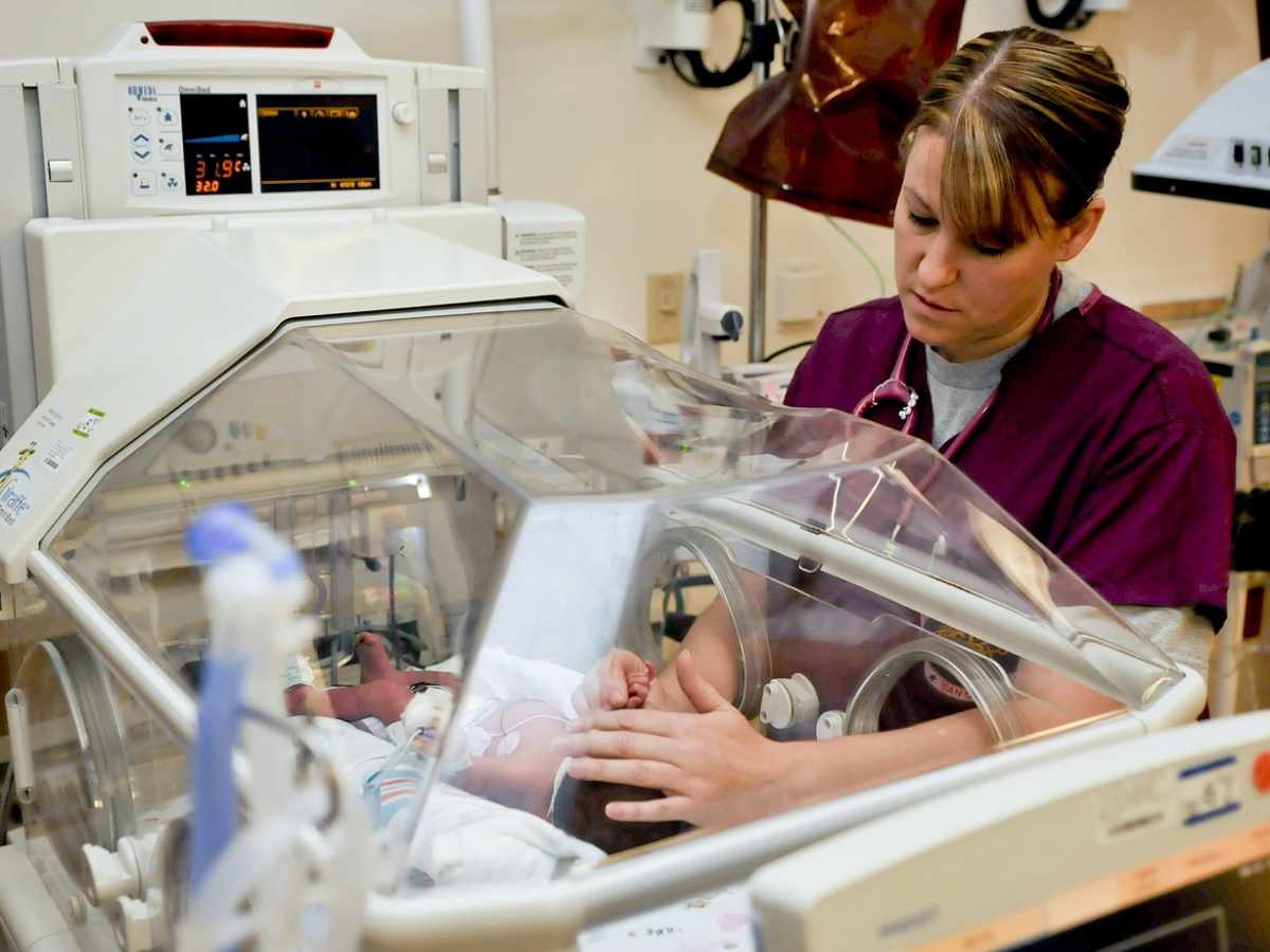 neonatal care, Neonatal ICU, Neonatal deaths, NICU, neonatal care and neonatal advancements, premature babies, preterm births, caring for premature babies, technological advancements in neonatal care