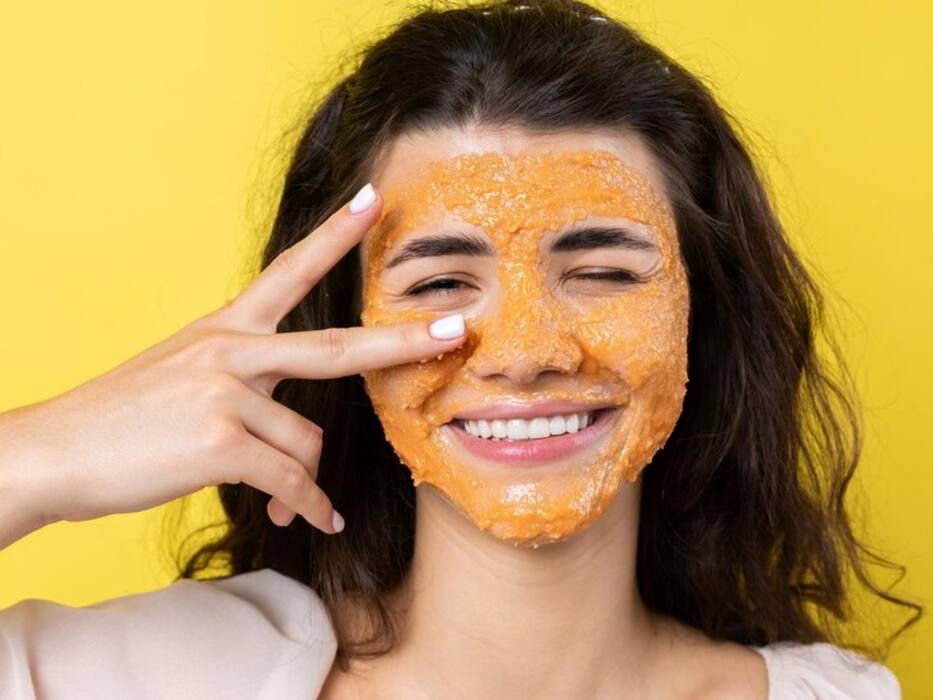Turmeric-Ghee Benefits For Glowing Skin: 6 Reasons Why You Must Use This Ubtan Daily