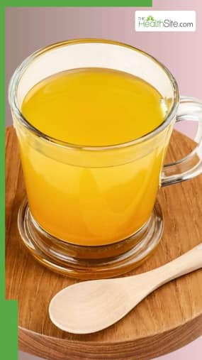 सुबह खाली पेट गर्म पानी में हल्दी मिलाकर पीने के फायदे