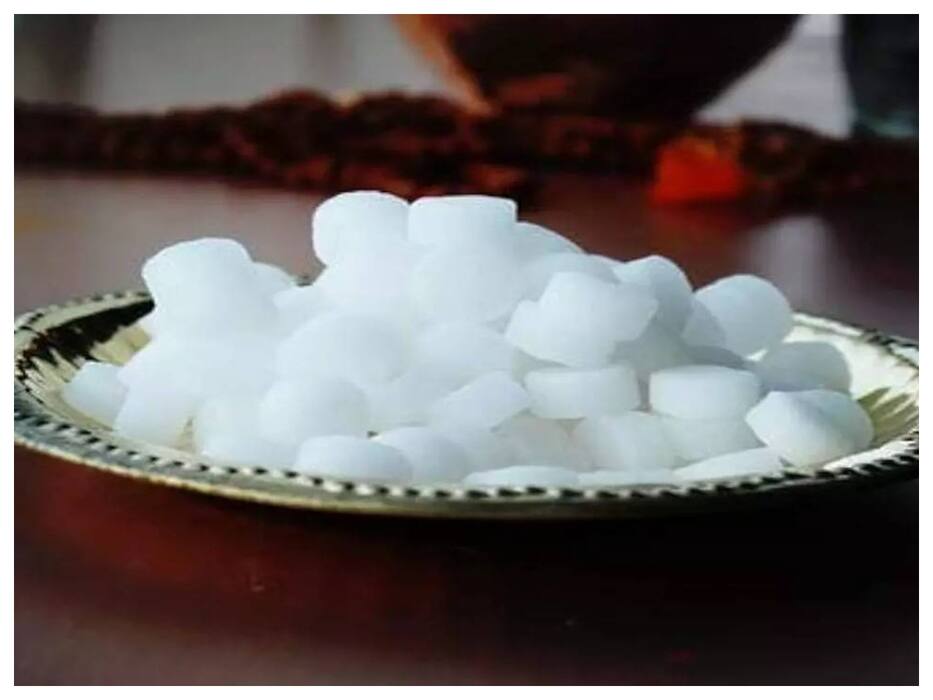 नहाने के पानी में मिलाएं यह 1 सफेद चीज, स्ट्रेस से लेकर बदन दर्द सबकी होगी छुट्टी
