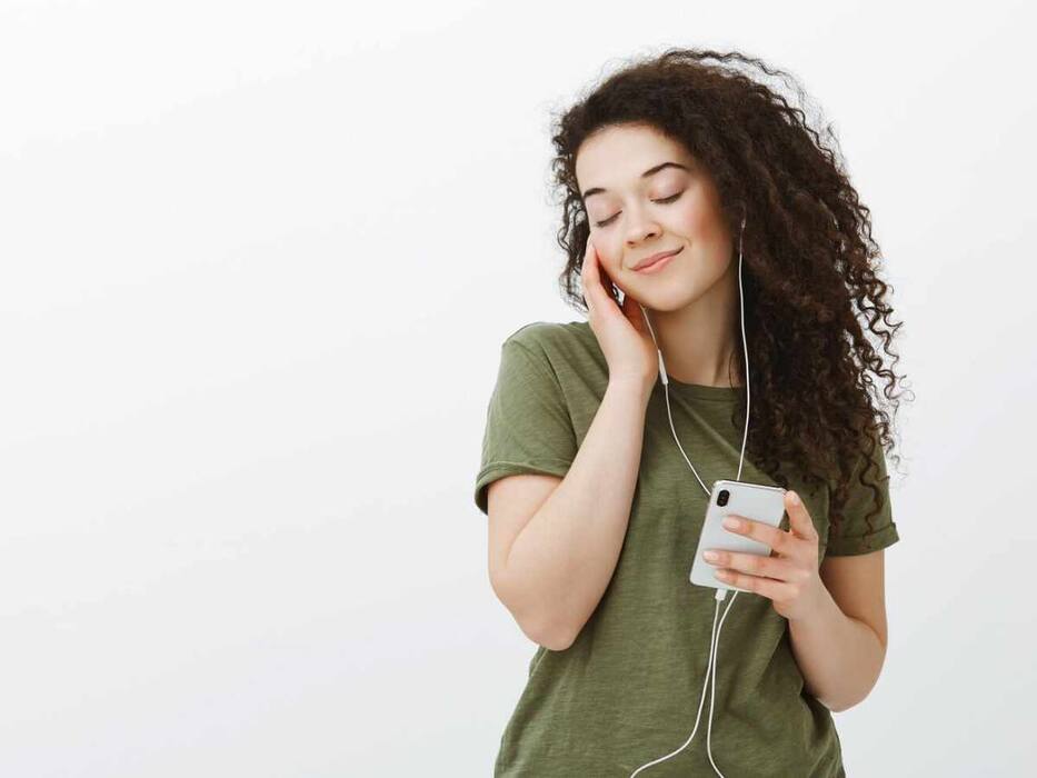 10 Relaxing Activities To Do Over The Weekend For Better Mental And Physical Health