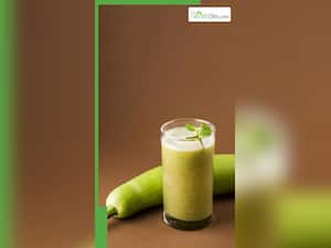 गर्मियों में लौकी का जूस पीने के 8 जबरदस्त फायदे