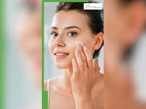 गर्मियों में स्किन पर मॉइश्चराइजर लगाना चाहिए या नहीं?