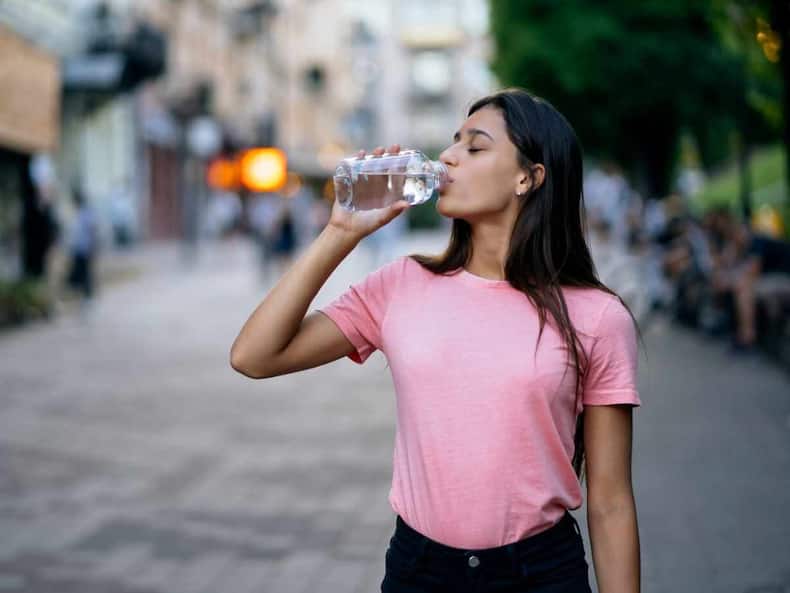 7 Best Healthy Habits One Must Practise Daily To Promote Health In Summer
