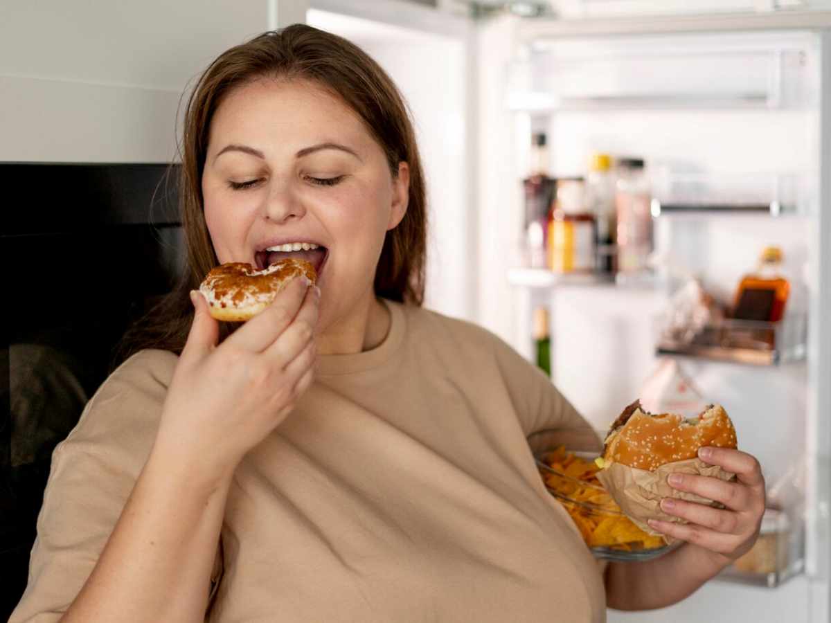 Hormonal Imbalances, causes of hormonal imbalance, sexual health, Balancing Hormones, female reproductive system, cause of hormonal imbalances in women, sexual health in women, lifestyle and diet changes to deal with hormonal imbalances