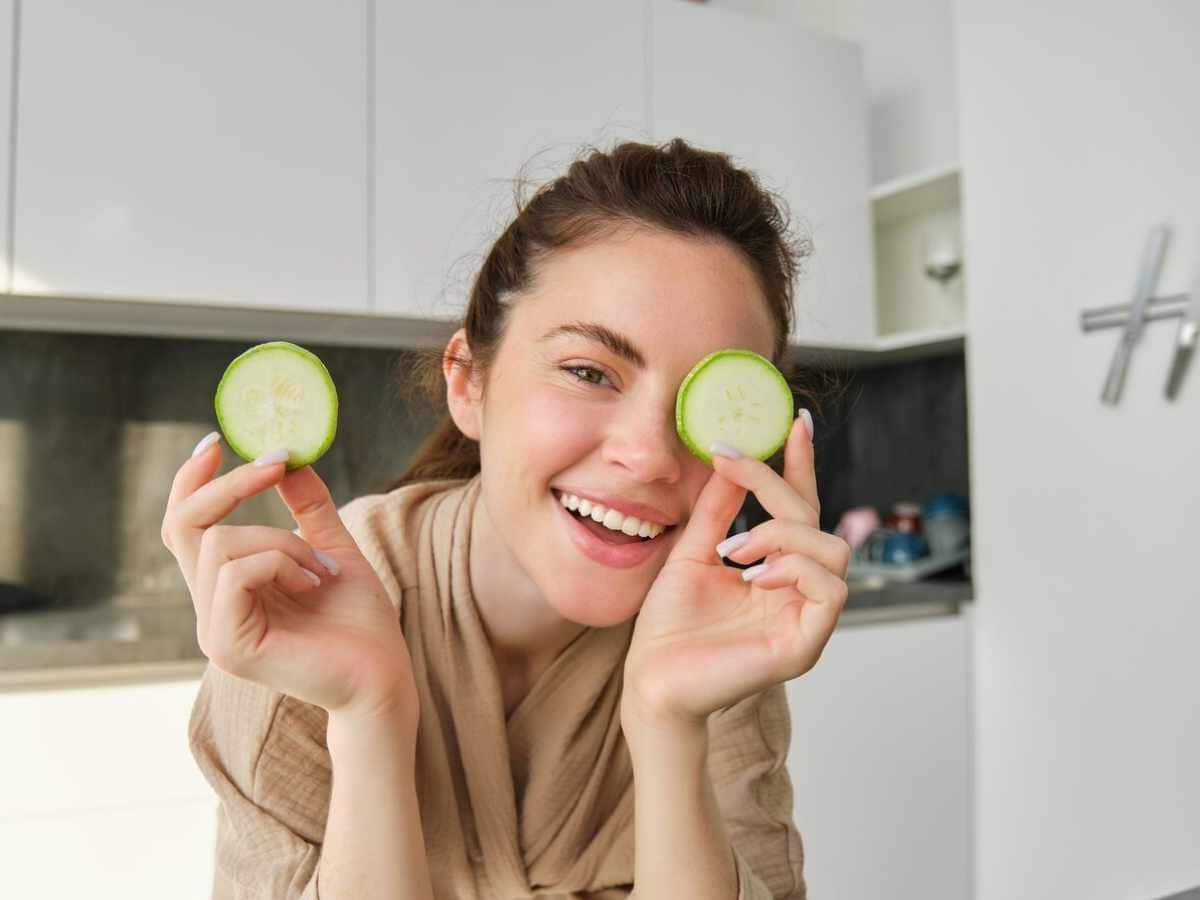 gut healthy foods, diet for gut health, Summer diet, How to keep Gut healthy, best foods for Gut Health, summer gut health, gut healthy diet in summer, how to improve digestion in summer, summer digestion, best summer foods for digestive health, best summer foods for gut health