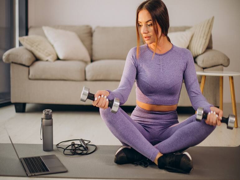 5 Signs That Indicate You Should Skip Your Workout And Take Rest