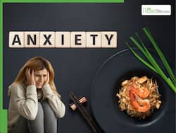 10 Best Calming Foods And Drinks to Naturally Reduce Anxiety And Stress