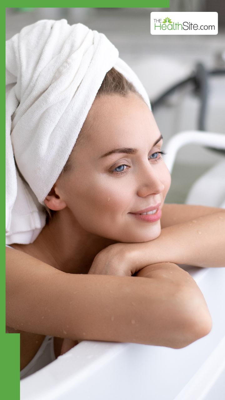 गर्मी में नहाने से पहले चेहरे पर क्या लगाना चाहिए?