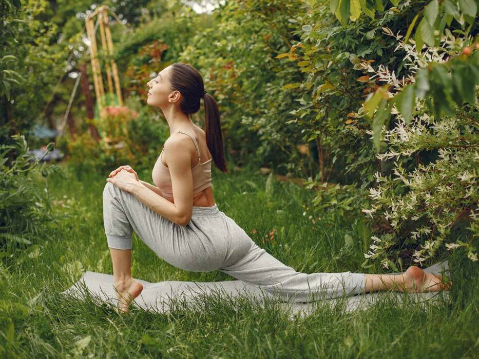 The 10 Best Gifts You Must Give Yourself Every Day, According To A Nutritionist