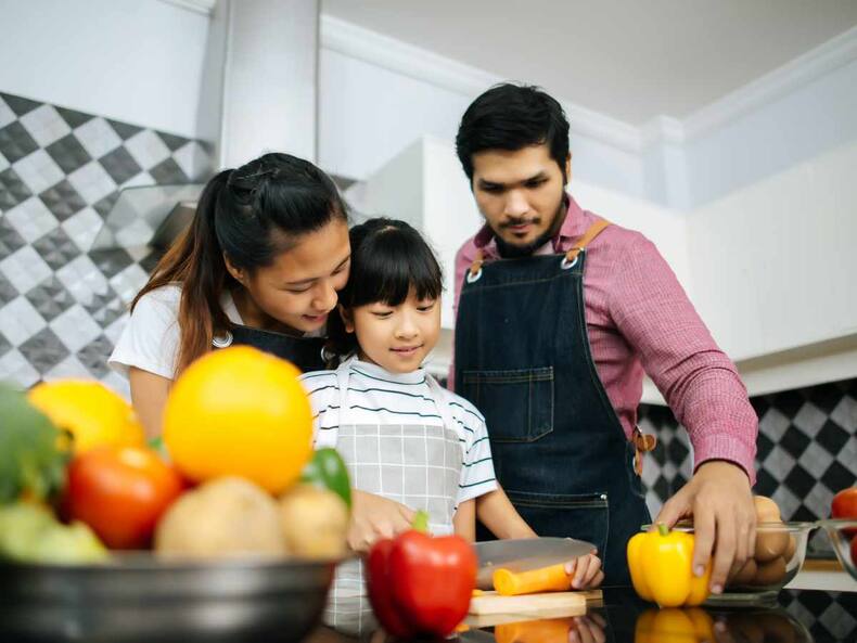 7 Healthy Activities To Do As A Family To Boost Children's Confidence
