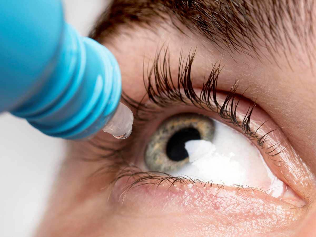 Dry Eyes, Postpartum health, dry eyes causes, Dry Eyes Vs Healthy Eyes, dry eyes problem, dry eyes during postpartum period, postpartum period and eye problems, dry eyes remedies, dry eyes treatment