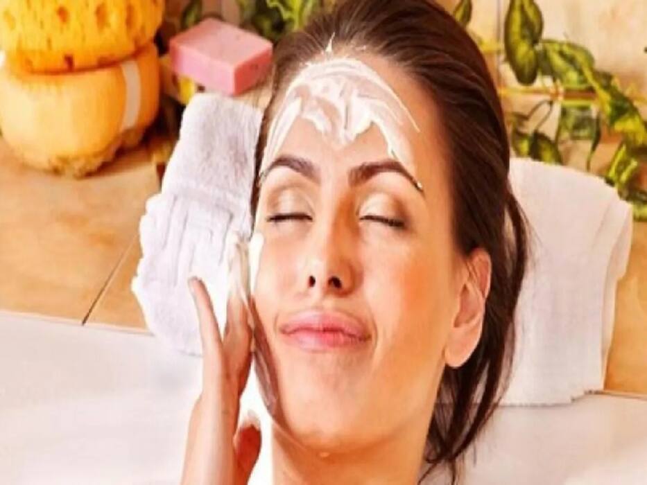 घर पर दूध से बनी इस नाइट क्रीम के आगे सारे नाइट स्किन केयर प्रोडक्ट्स फेल, स्किन को रात भर देगी फायदा