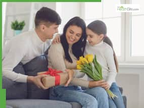 Mother's Day पर अपनी मां को दें सेहत का तोहफा, करवाएं उनके ये 5 जरूरी चेकअप