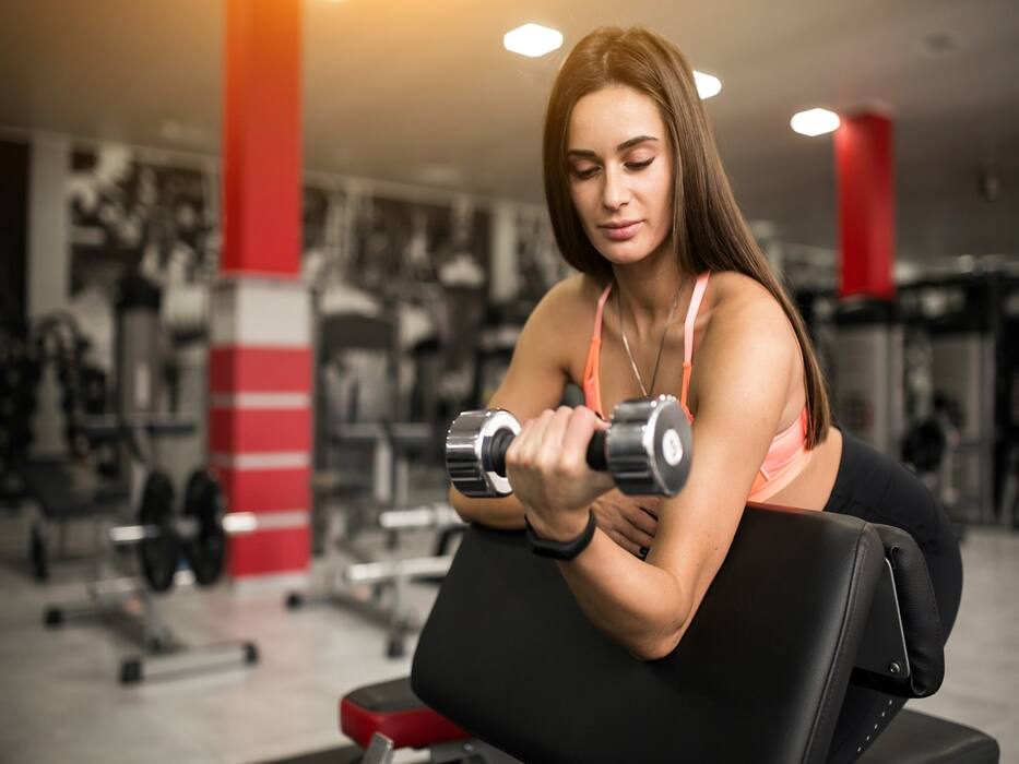 Why Every Woman Over 30 Should Start Building Muscle Today