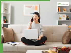7 Quick and Simple Yoga Asanas for Busy Work-From-Home Days 7 Quick and Simple Yoga Asanas for Busy Work-From-Home Days